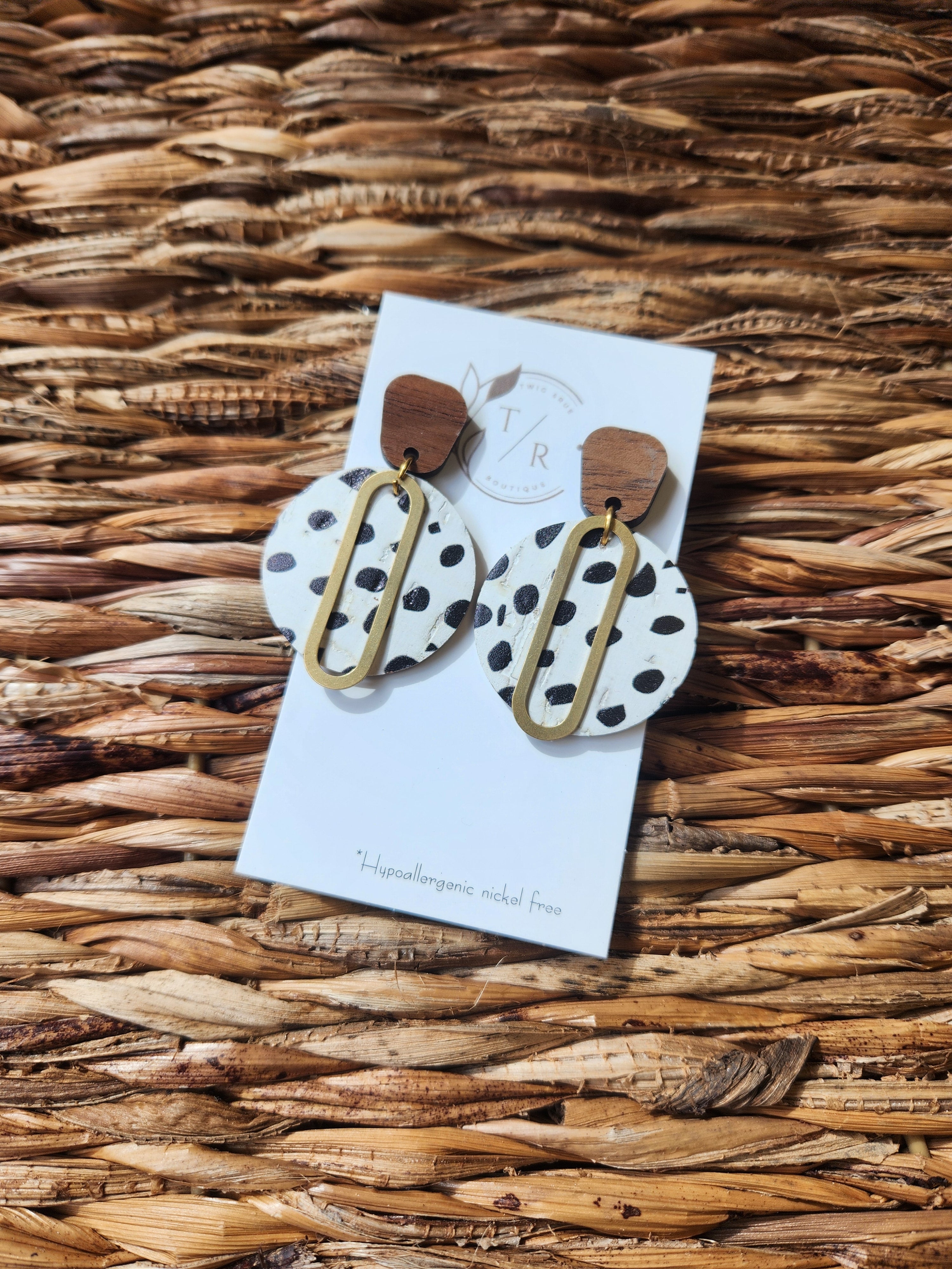 Kate| Genuine leather and wood drops