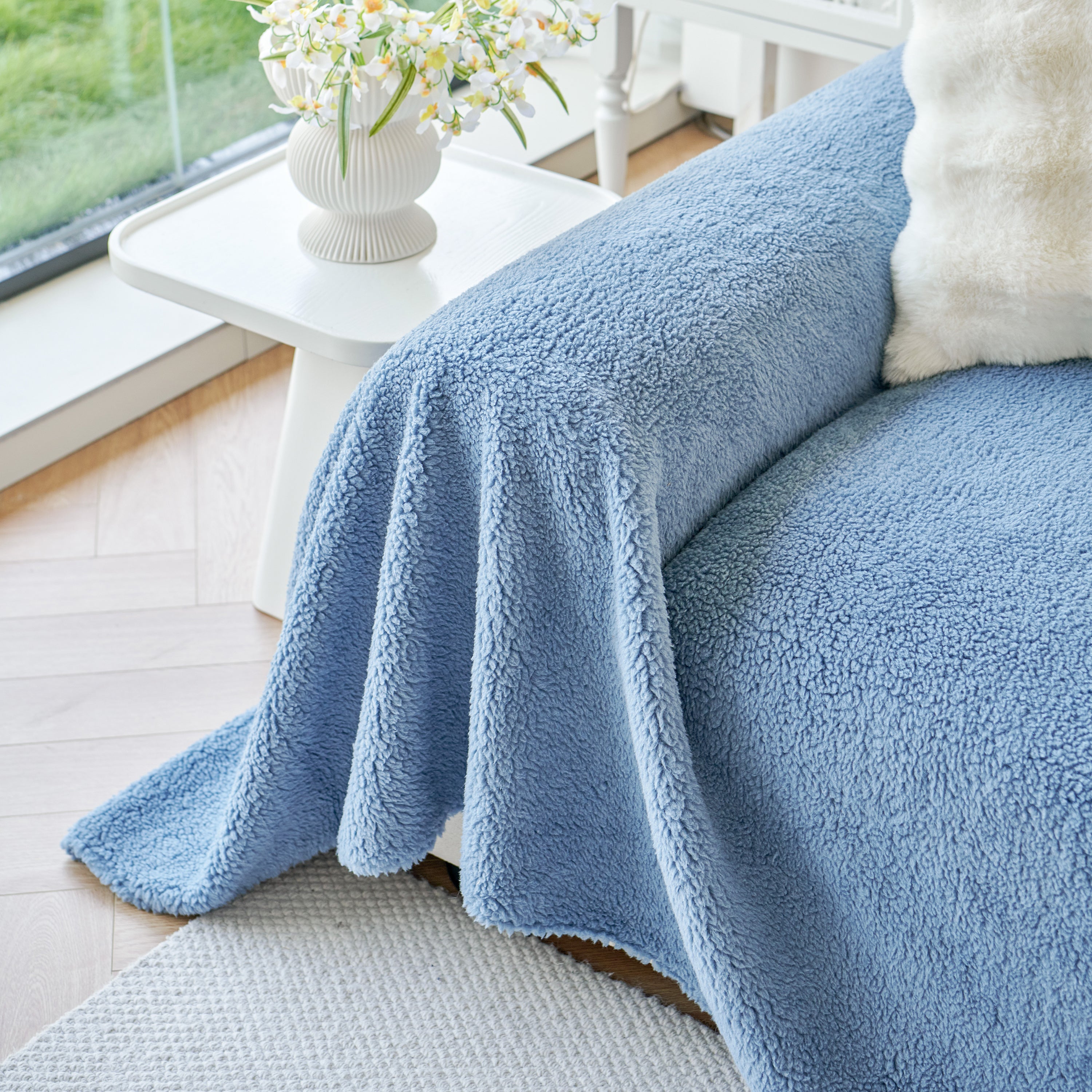 Thick Sherpa Fleece Sofa Protector Cover Stylish Durable Slipcovers for Couches and Chairs