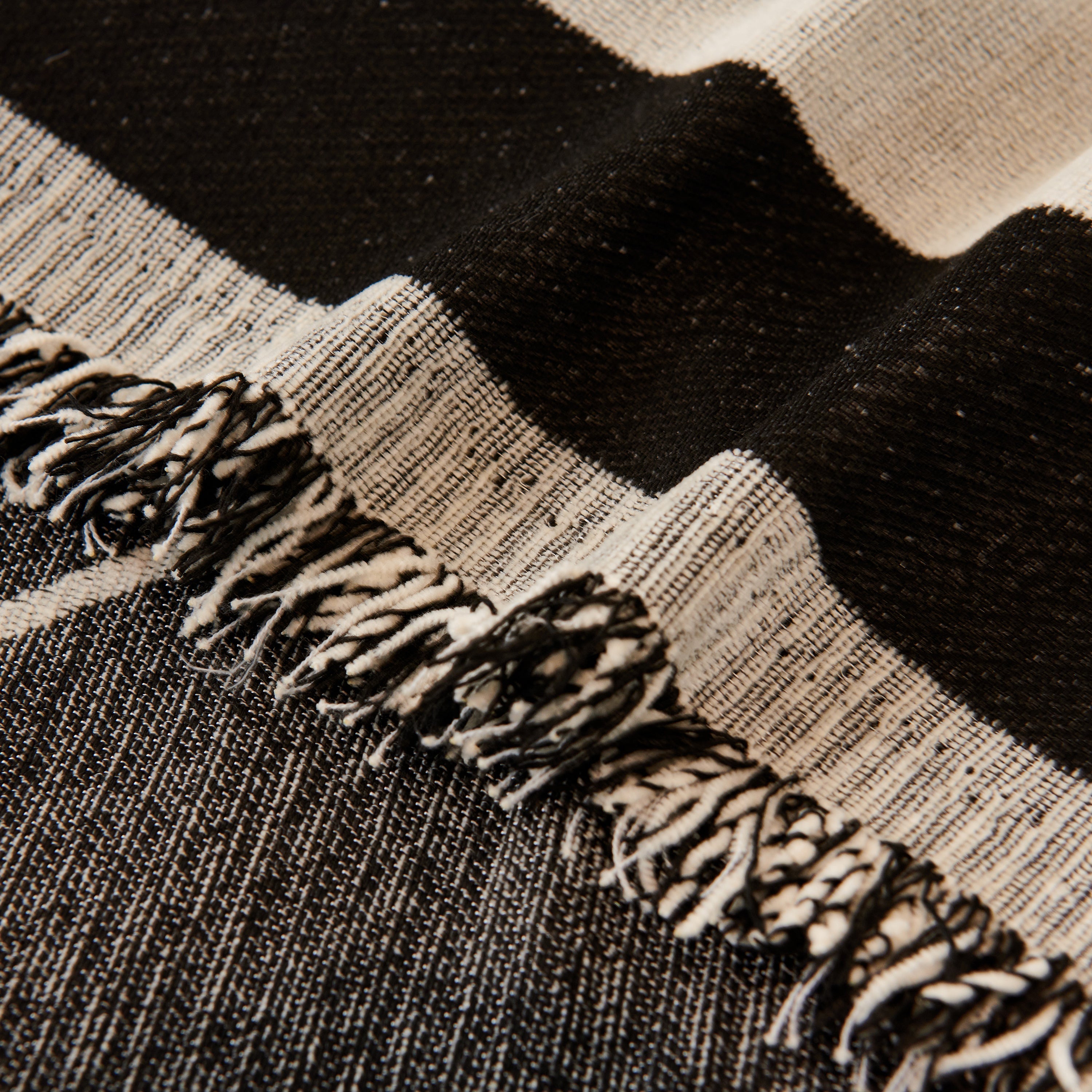 Comfy Four-Leaf Clover Hope Faith Love Luck Blanket for Couch, Chenille Scratch Proof Sofa Blanket Covers