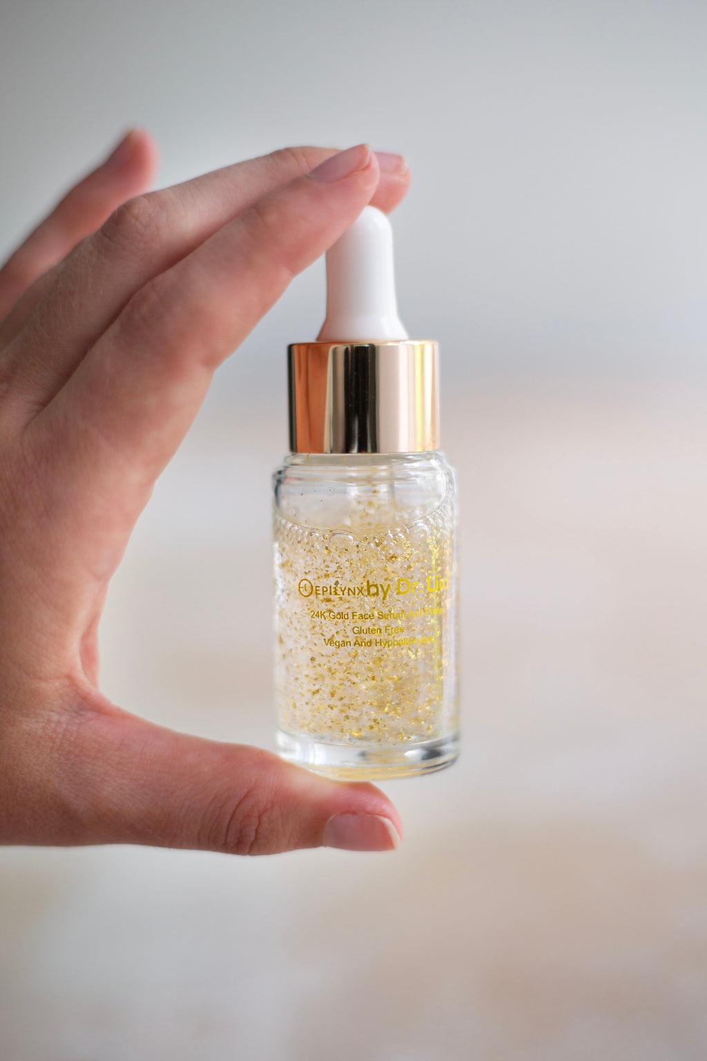 24 Karat Gold Illuminating Glow Serum