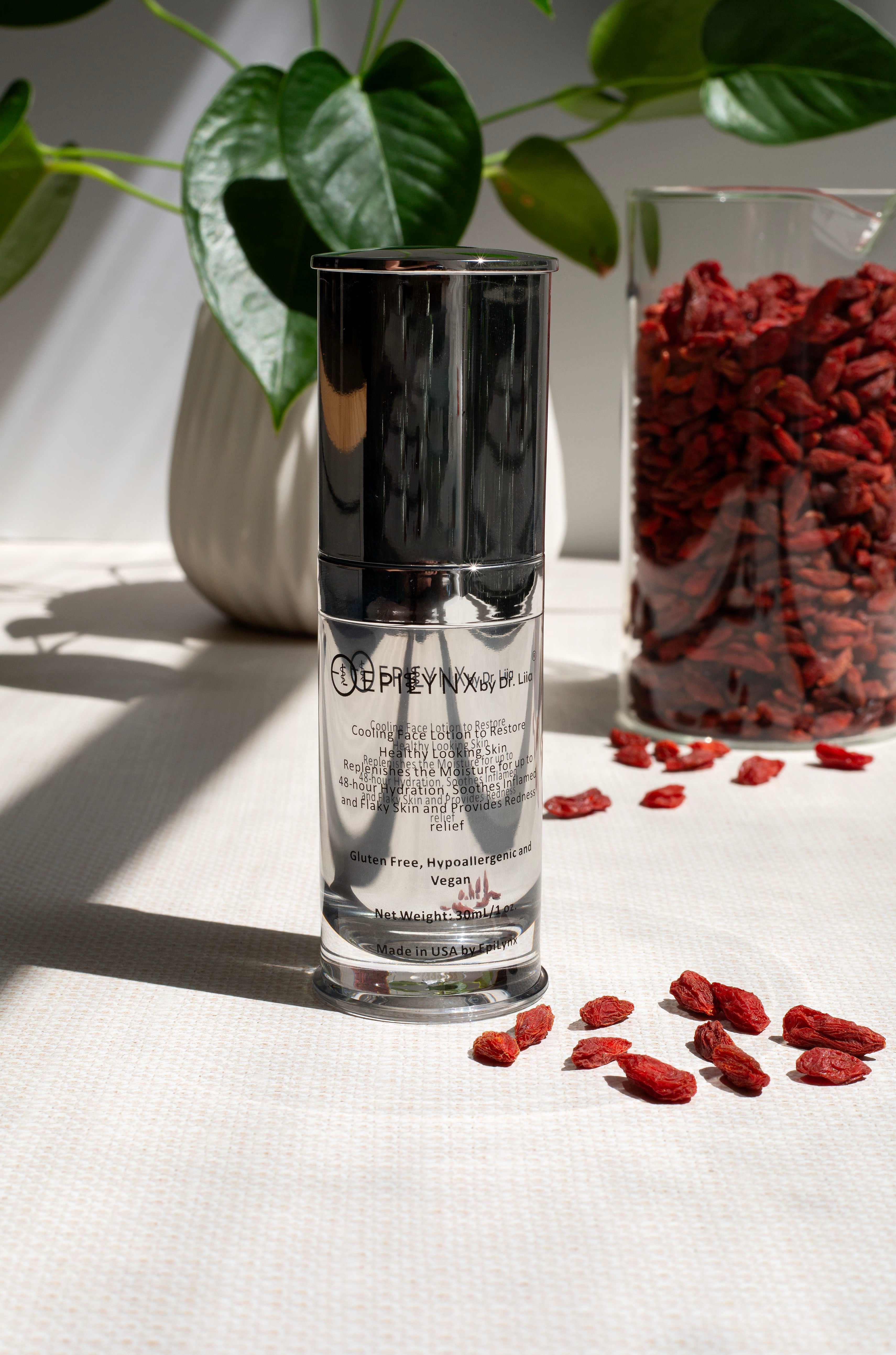 Face Moisturizer for Sensitive and Dry Skin - Lightweight