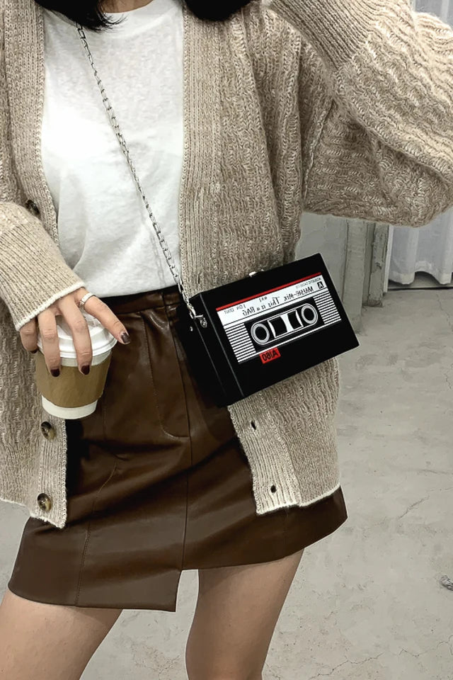 New Retro Magnetic Tape Radio Style Square Bag | Women's Shoulder Bag & Crossbody Bag (Fashionable Leisure Retro Pop)