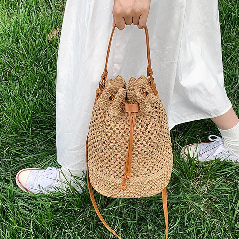 Simple Straw Bucket Bag for Women | Woven Handmade Shoulder Bag & Drawstring Crossbody Bag (Rattan Beach Bag for Girls & Travel Purse)