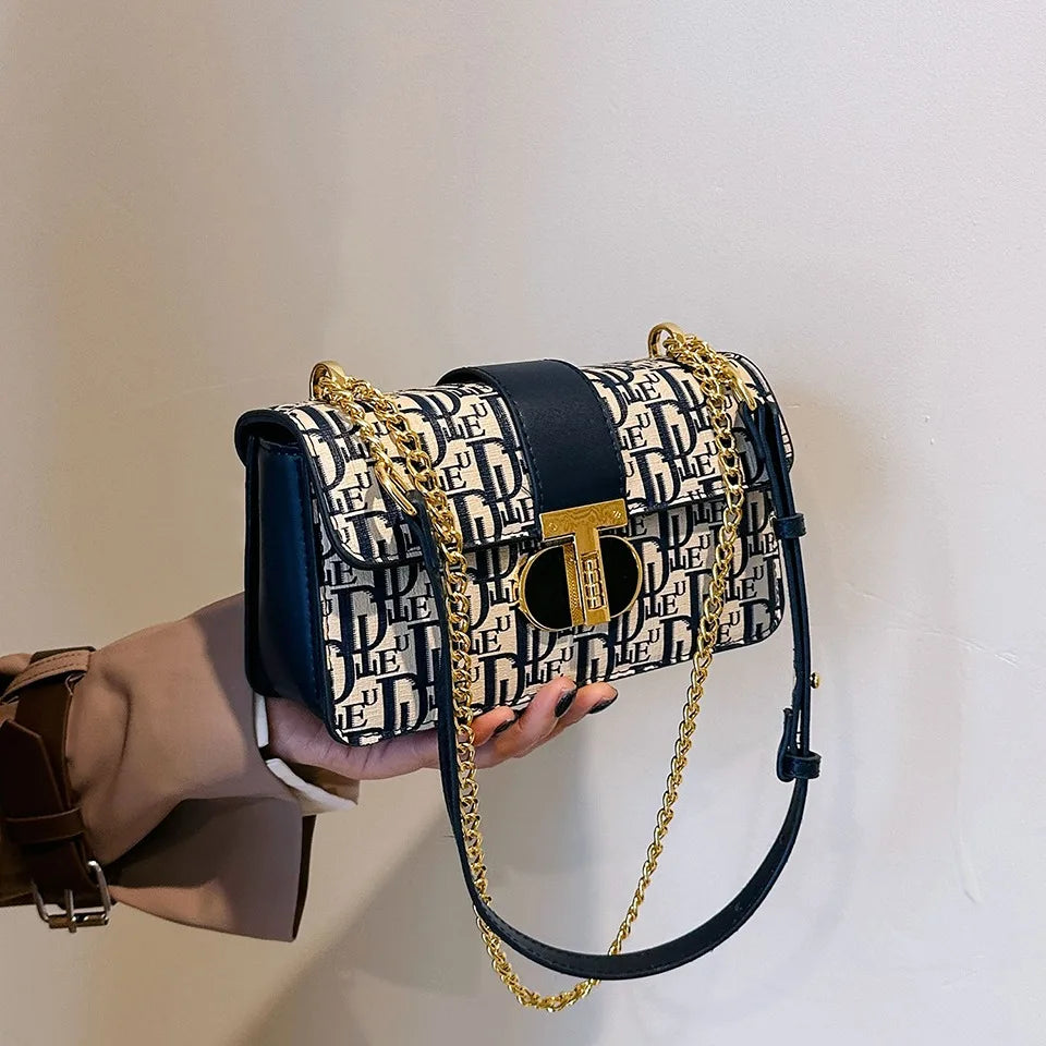 Letter Print Lock Luxury Handbags | Women's Shoulder Bags & Designer Crossbody Purses (Chain Strap Clutch Bag)