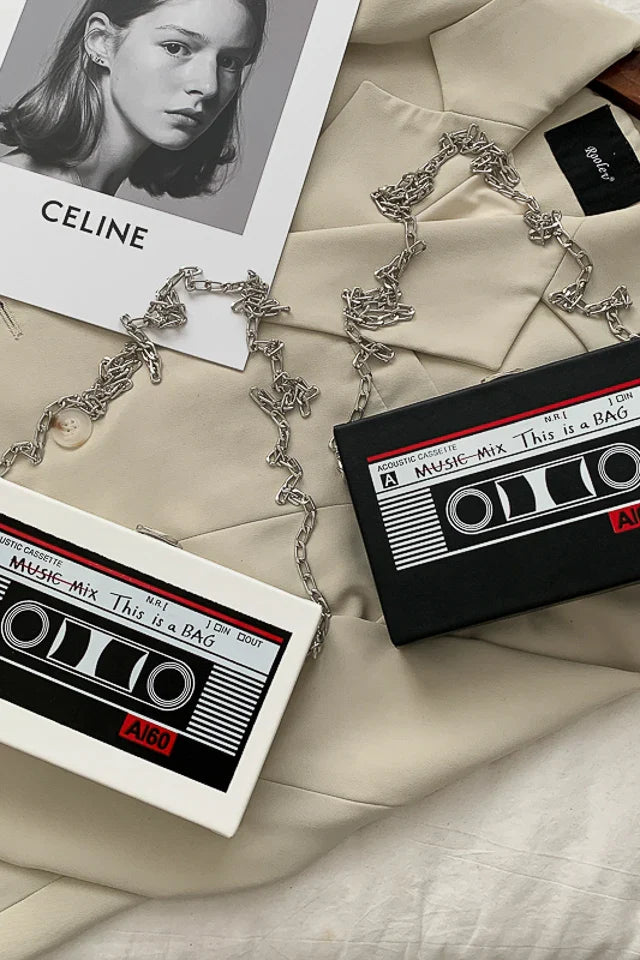 New Retro Magnetic Tape Radio Style Square Bag | Women's Shoulder Bag & Crossbody Bag (Fashionable Leisure Retro Pop)