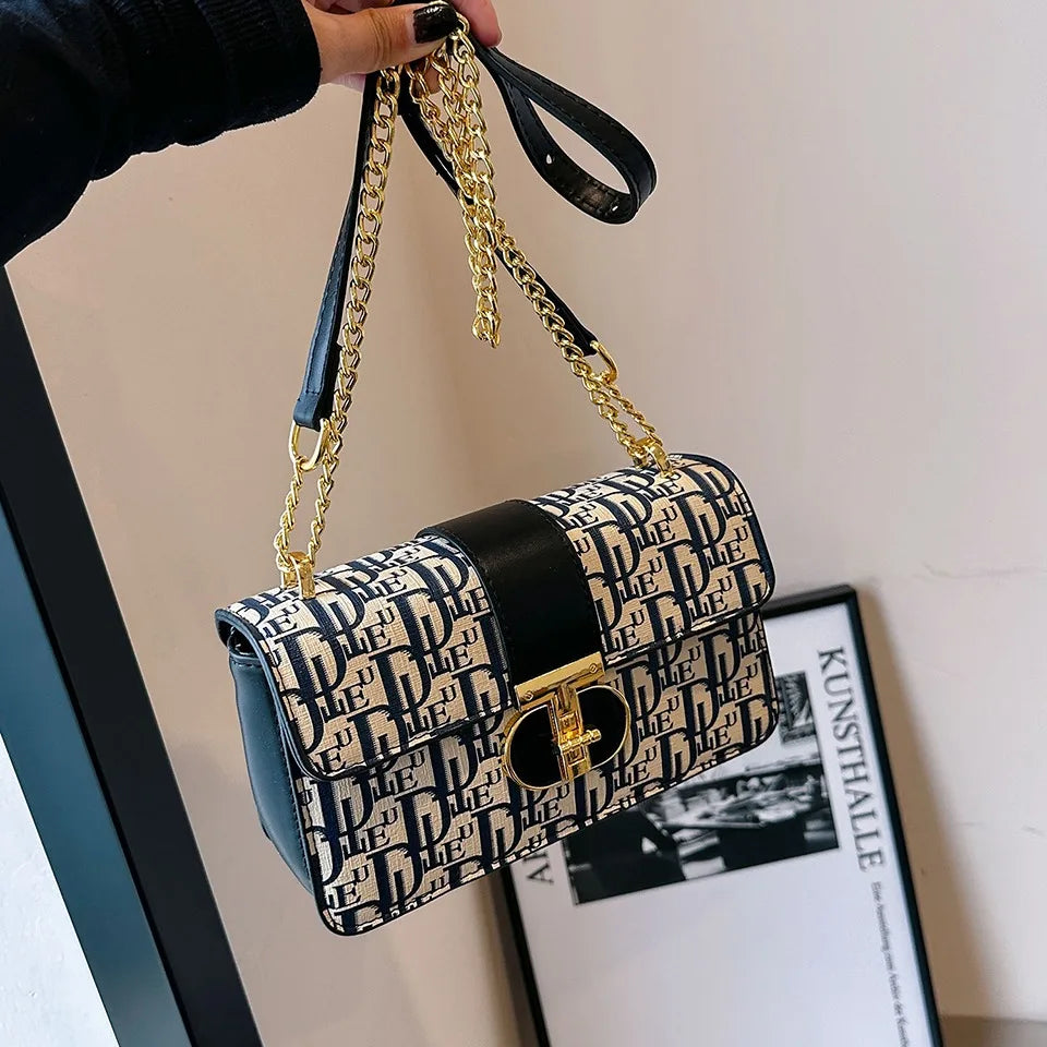 Letter Print Lock Luxury Handbags | Women's Shoulder Bags & Designer Crossbody Purses (Chain Strap Clutch Bag)