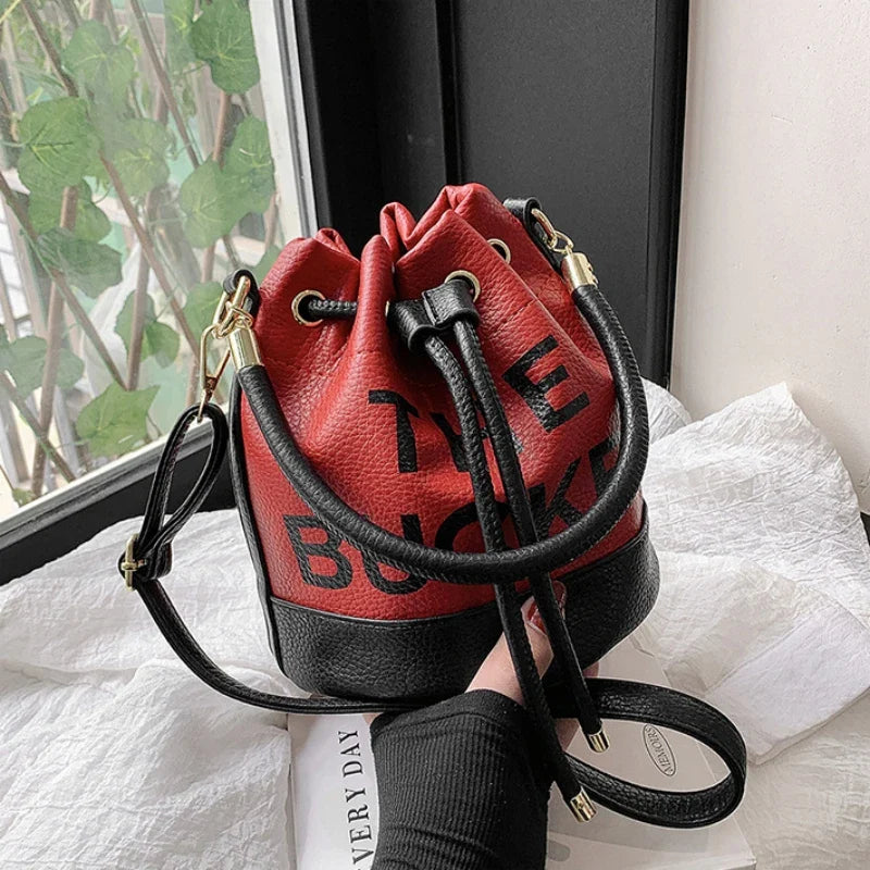 New Fashion Women's Bucket Bag Trend | Brand Casual Versatile Shoulder Bag & High-end Classic Crossbody Bag (Designer Luxury Handbag)